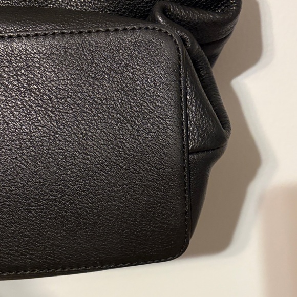 Michael Kors Black and Tan Leather handbag. Like new no tags. - Picture 5 of 14